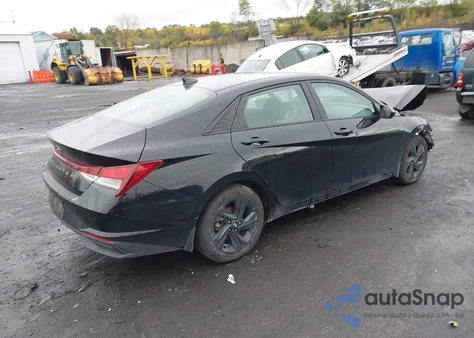 2022 Hyundai Elantra Sel z USA, uszkodzony, nr VIN KMHLM4AG4NU314590